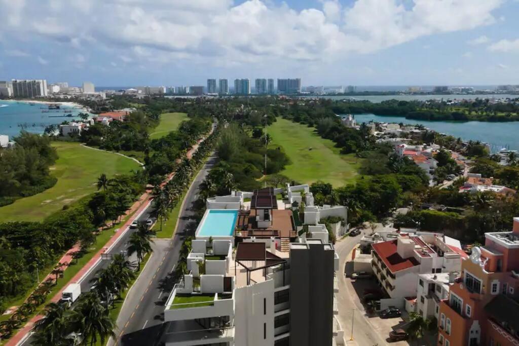 Beautiful Well Located In The Zone Of * Cancun